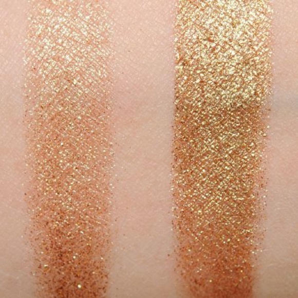 MAC Cosmetics I Like 2 Watch Gold Shimmer Eyeshadow - Picture 3 of 3